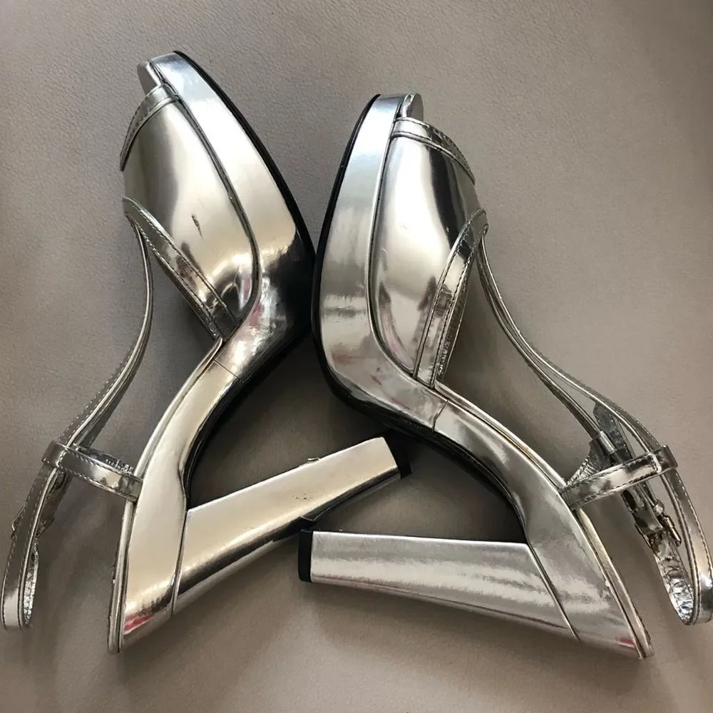 Burberry metallic  platform heels sandals 10.5 - Picture 8 of 8